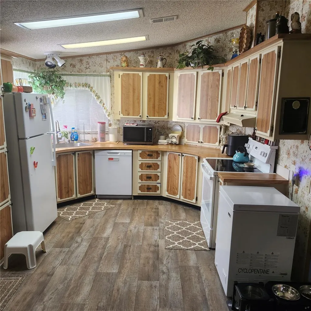 2095 Porto Boulevard New Smyrna Beach FL 32168