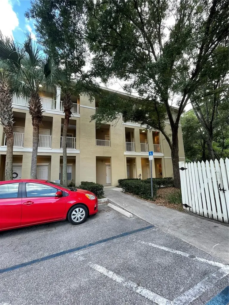 9172 SW 52nd Road Gainesville FL 32608