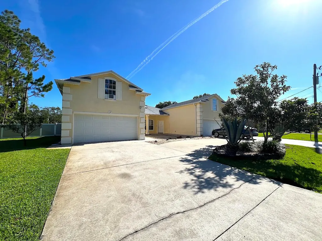 20 Regis Lane Palm Coast FL 32164