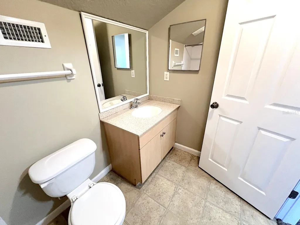 20 Regis Lane Palm Coast FL 32164