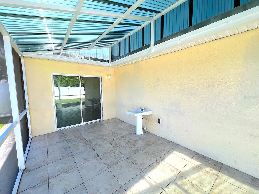 20 Regis Lane Palm Coast FL 32164