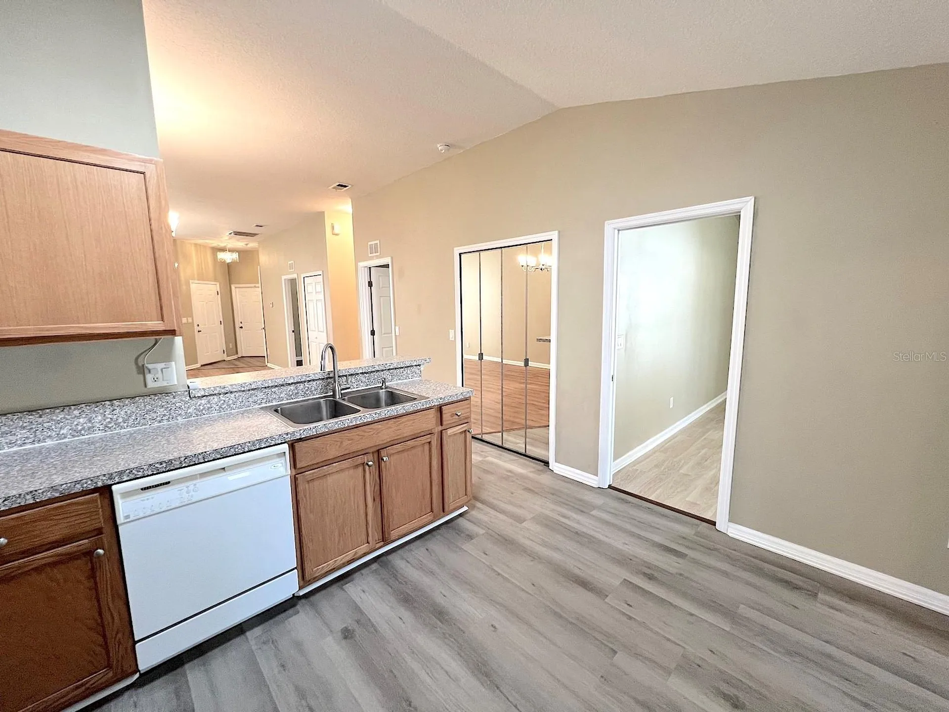 20 Regis Lane Palm Coast FL 32164