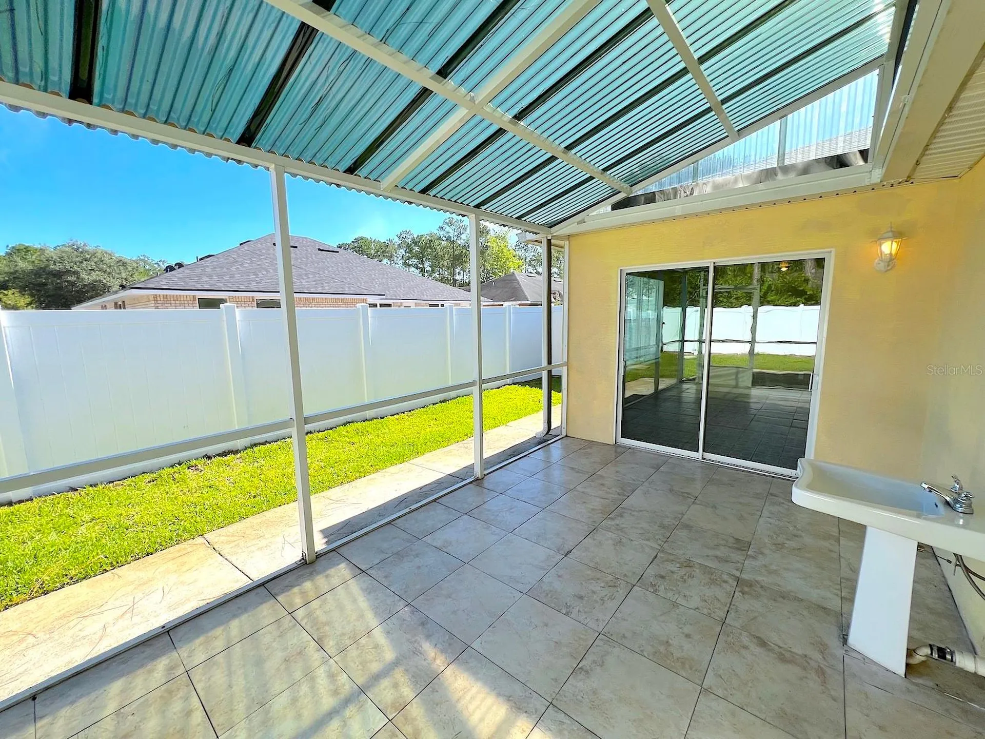 20 Regis Lane Palm Coast FL 32164
