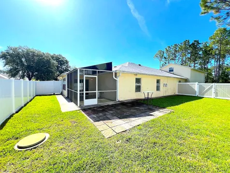 20 Regis Lane Palm Coast FL 32164