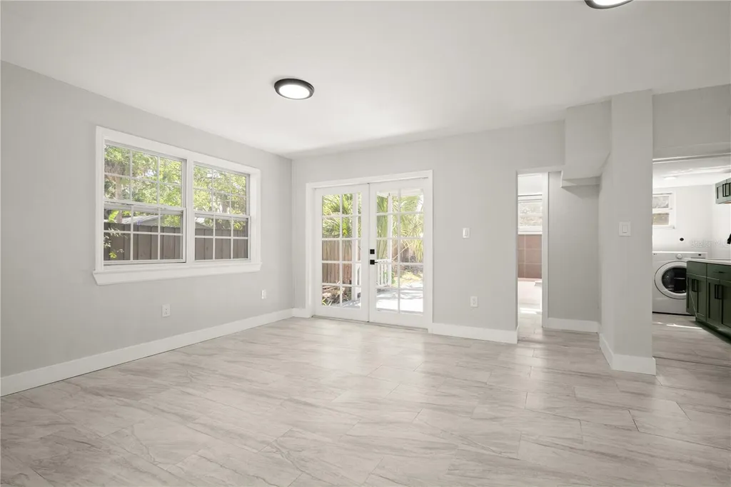 309 Bath Street Tarpon Springs FL 34689