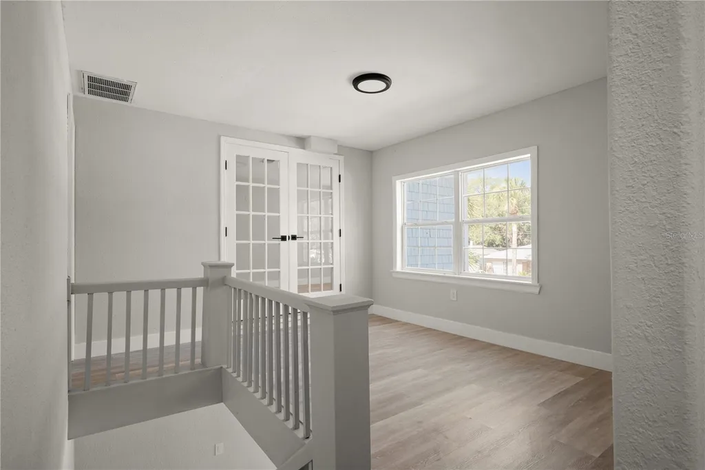 309 Bath Street Tarpon Springs FL 34689