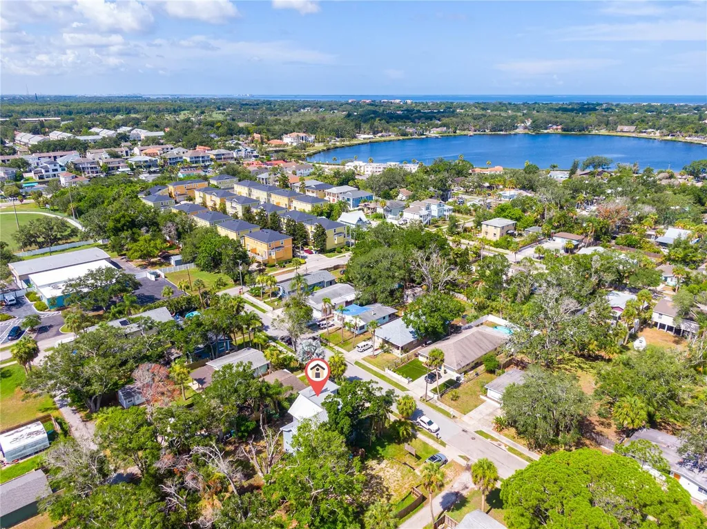 309 Bath Street Tarpon Springs FL 34689