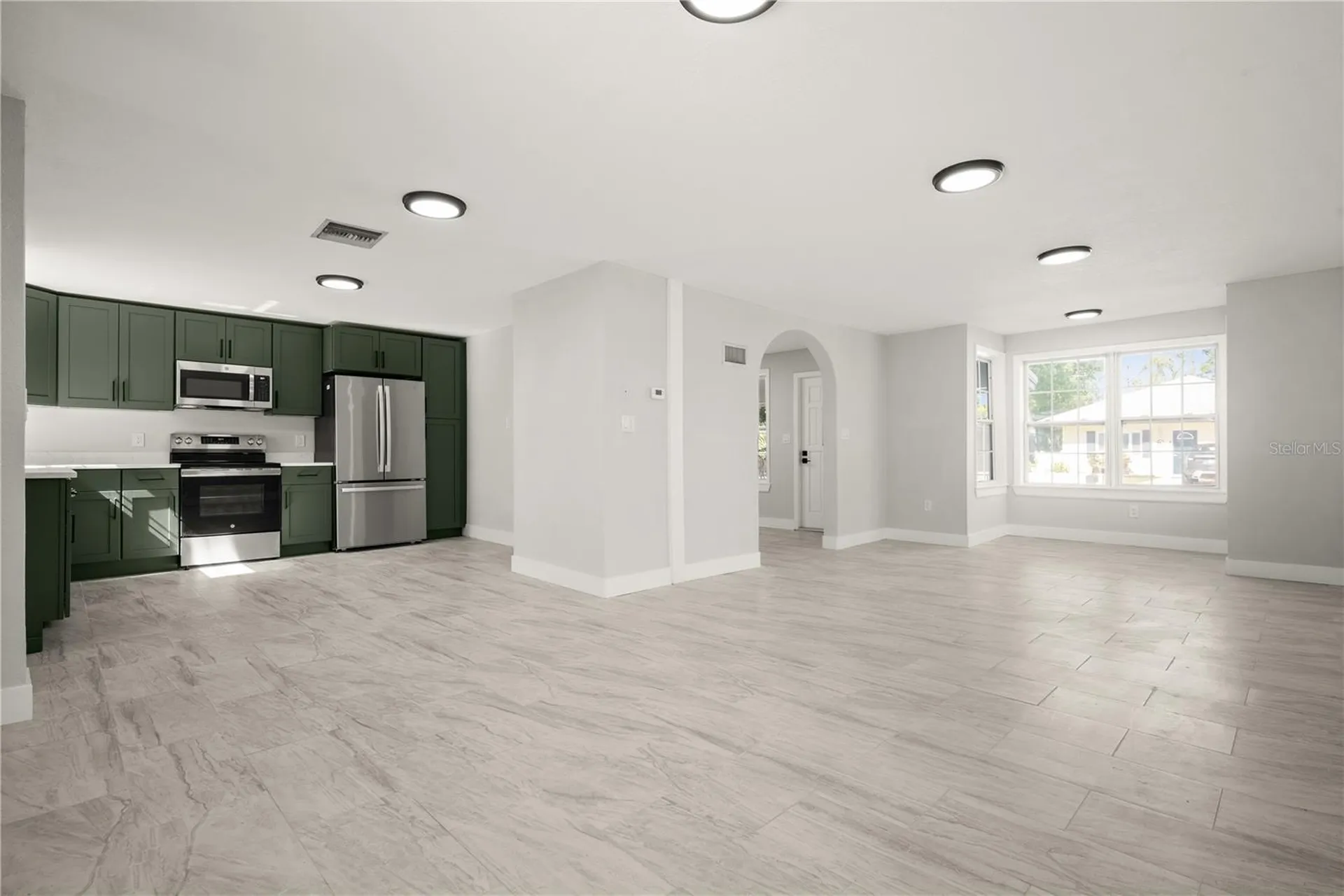 309 Bath Street Tarpon Springs FL 34689