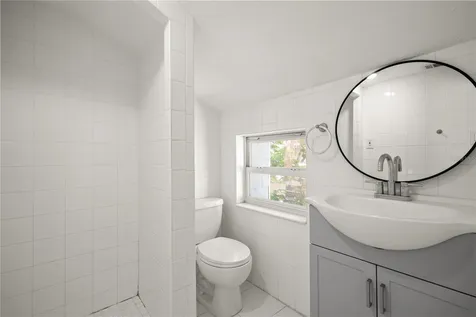 309 Bath Street Tarpon Springs FL 34689