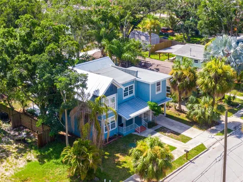 309 Bath Street Tarpon Springs FL 34689