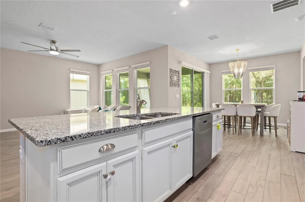 548 Shaelyn Place Deland FL 32724