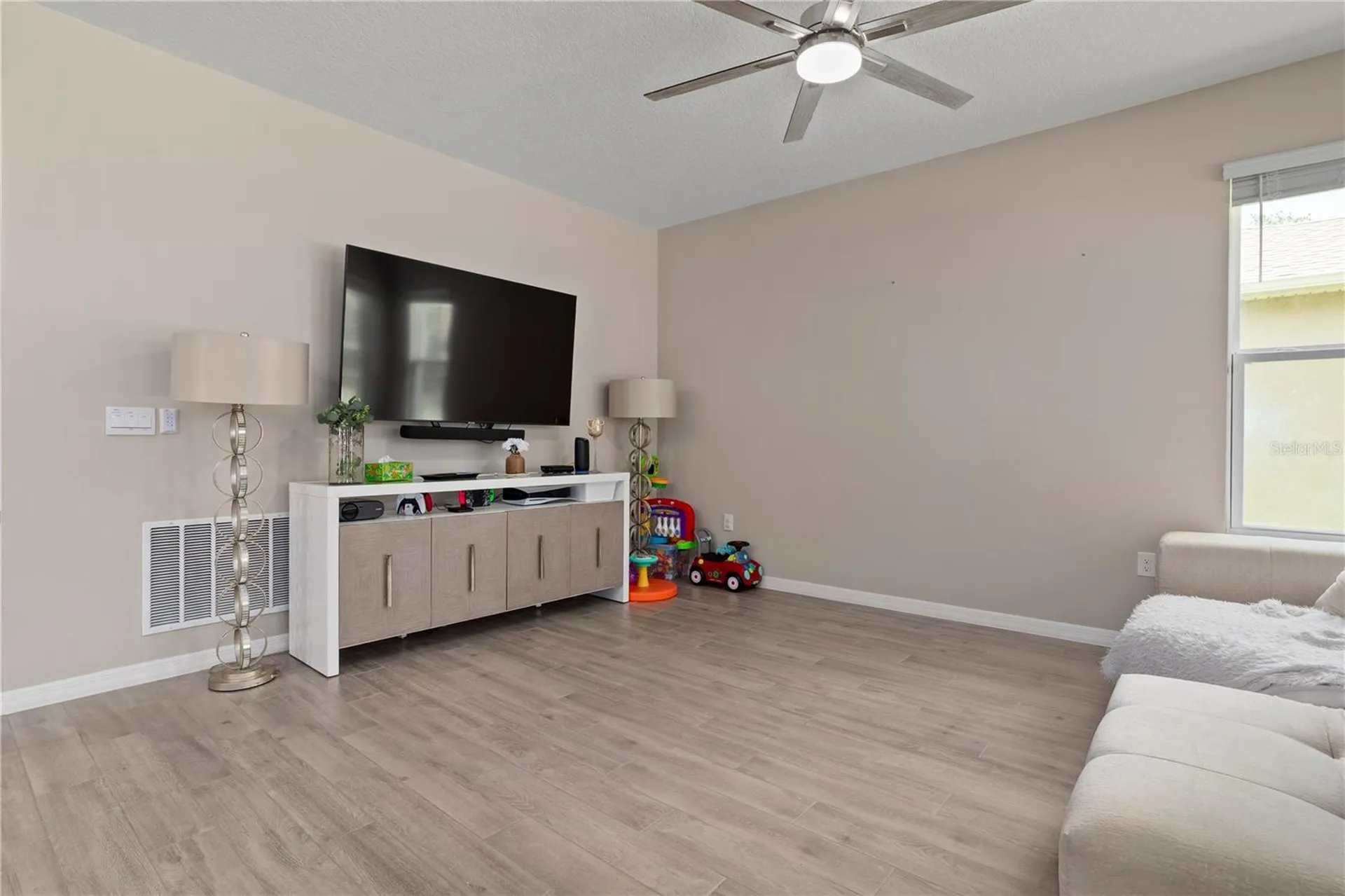 548 Shaelyn Place Deland FL 32724