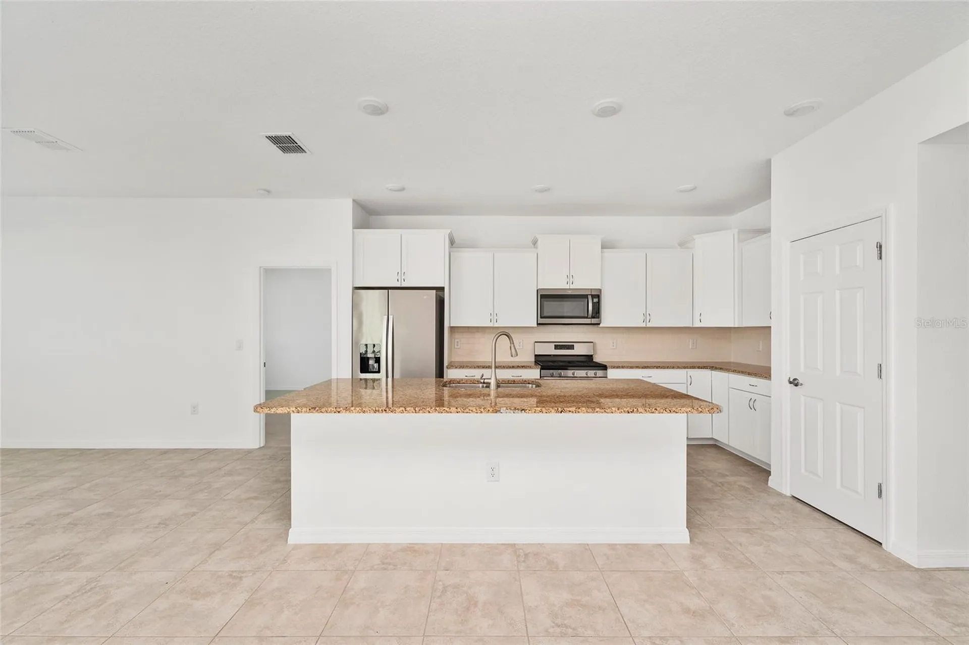 6175 SW 74th Court Ocala FL 34474