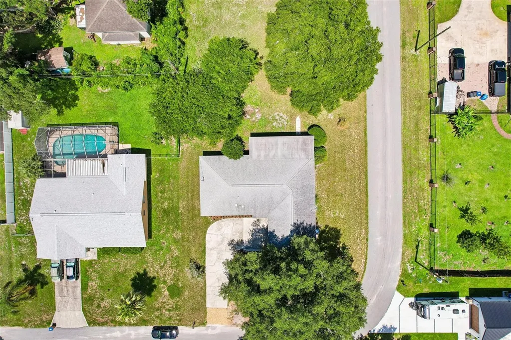 28 Linda Lane Kissimmee FL 34744