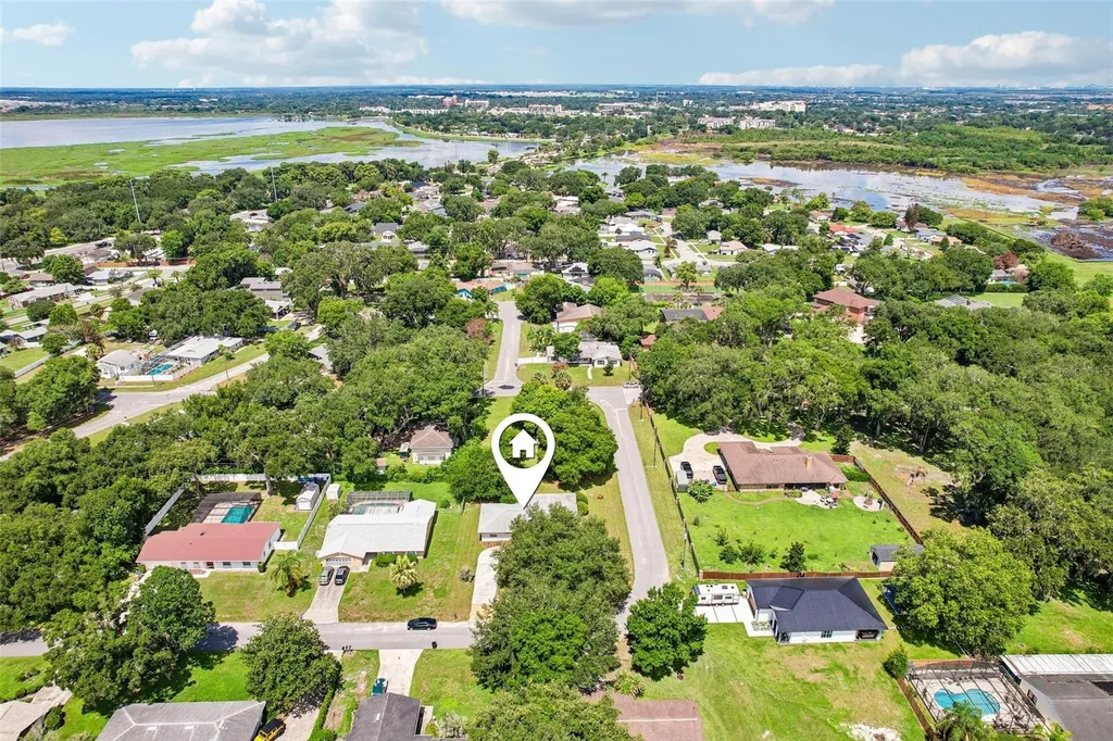 28 Linda Lane Kissimmee FL 34744