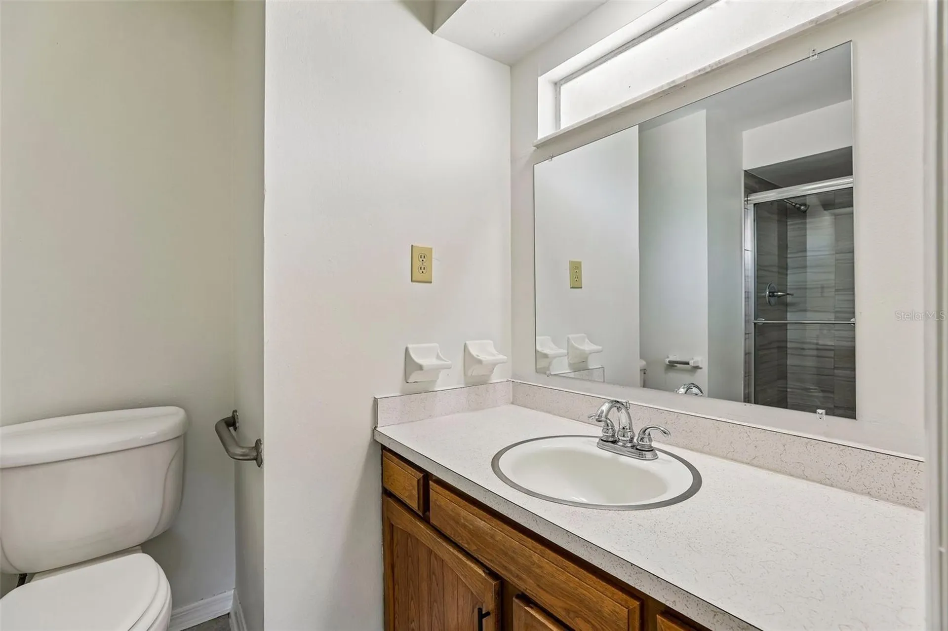28 Linda Lane Kissimmee FL 34744