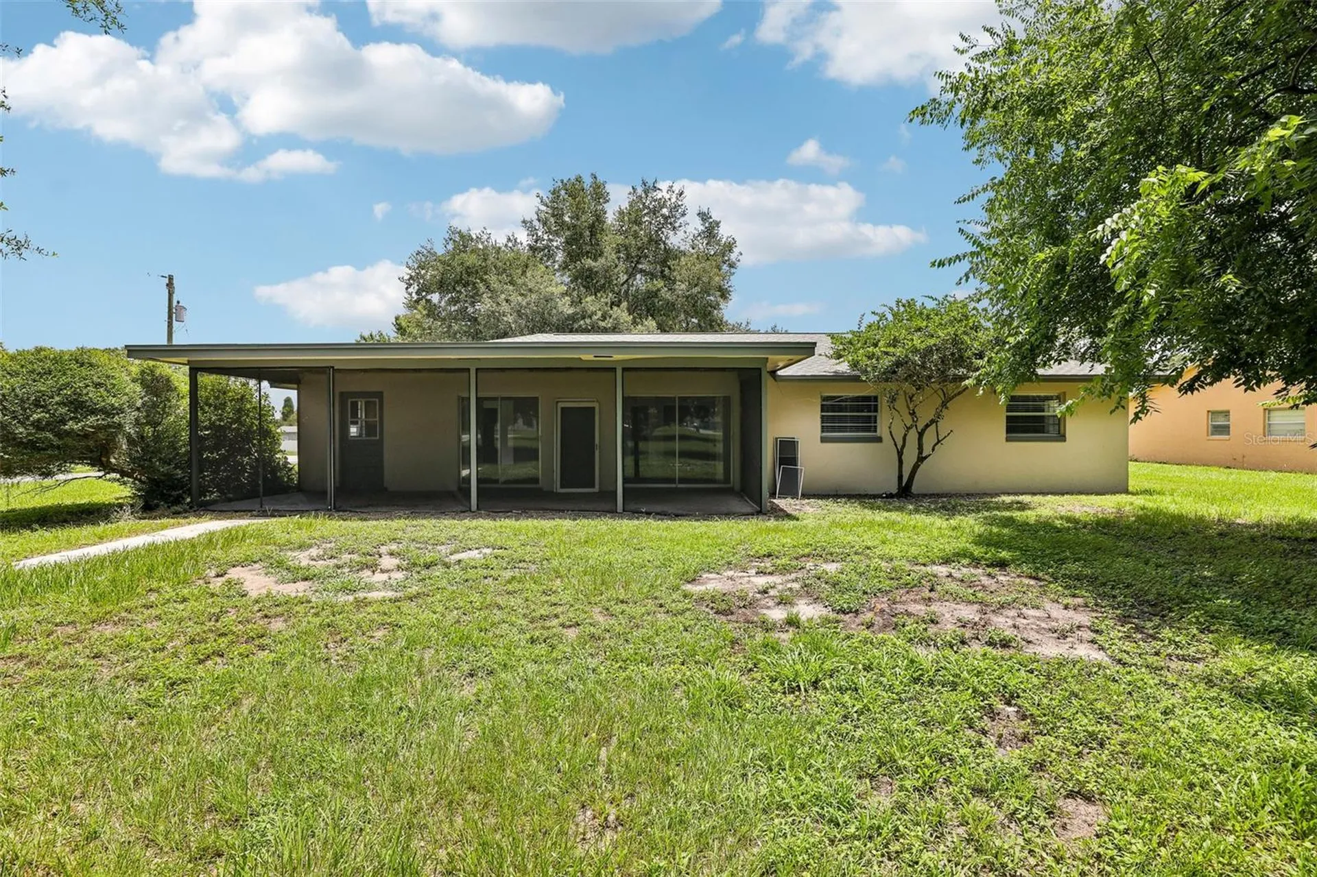28 Linda Lane Kissimmee FL 34744