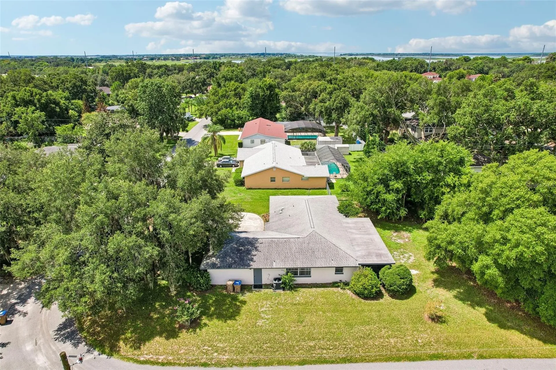 28 Linda Lane Kissimmee FL 34744