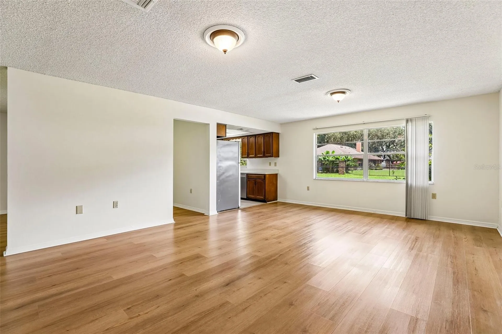 28 Linda Lane Kissimmee FL 34744