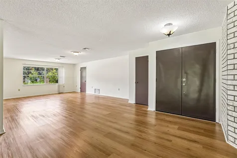 28 Linda Lane Kissimmee FL 34744