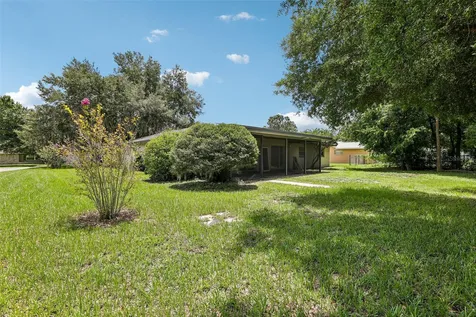 28 Linda Lane Kissimmee FL 34744