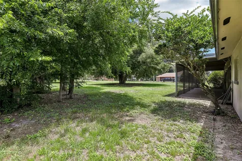 28 Linda Lane Kissimmee FL 34744