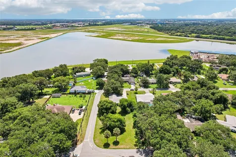 28 Linda Lane Kissimmee FL 34744
