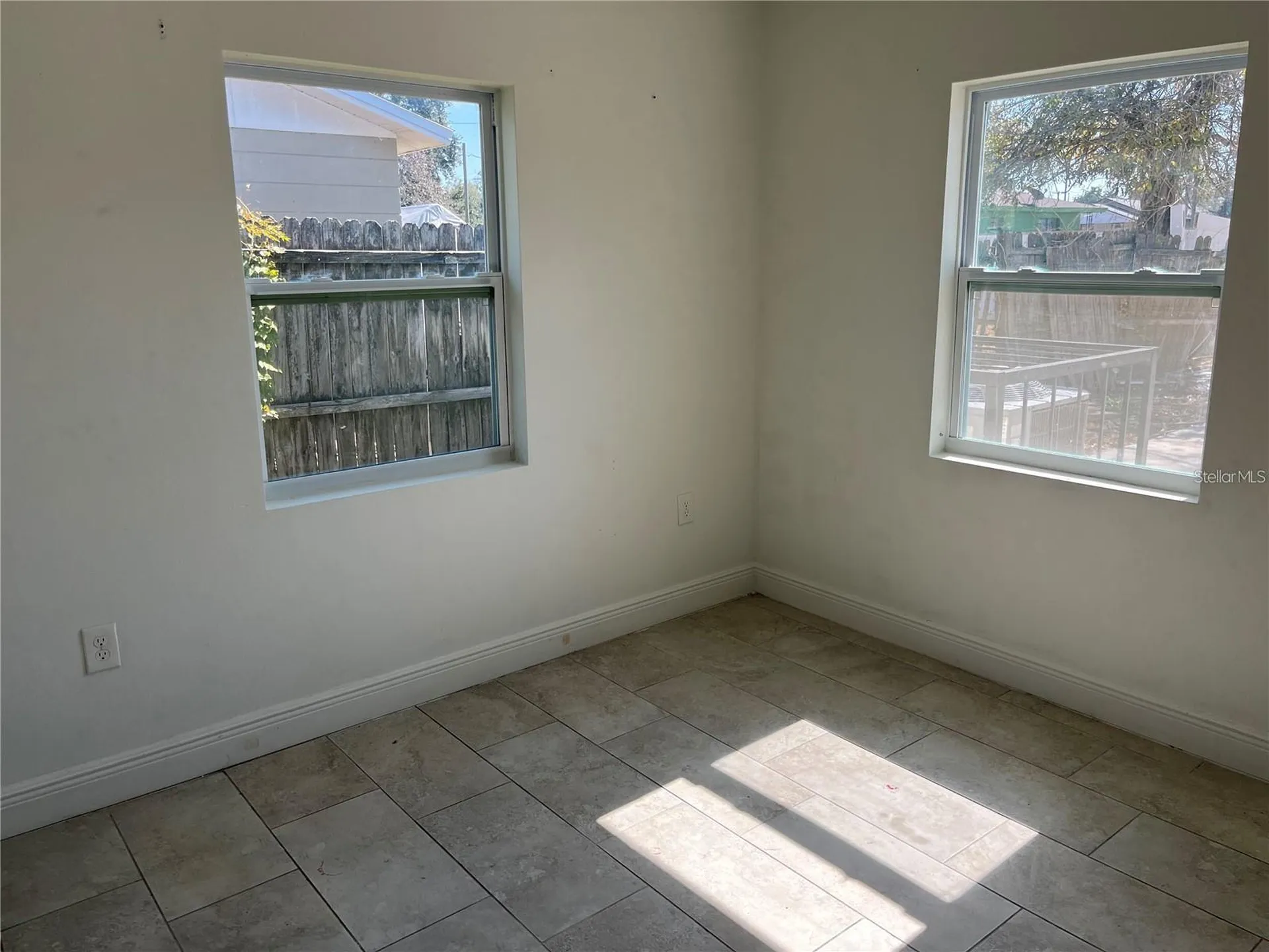 3301 E Ida Street Tampa FL 33610