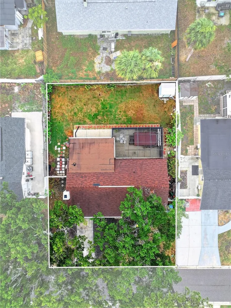 5010 Stolls Avenue Tampa FL 33615