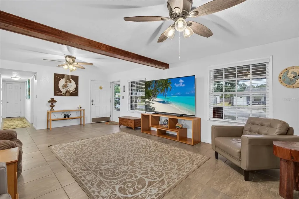 5010 Stolls Avenue Tampa FL 33615
