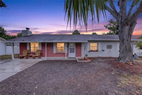 5010 Stolls Avenue Tampa FL 33615