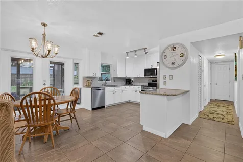5010 Stolls Avenue Tampa FL 33615