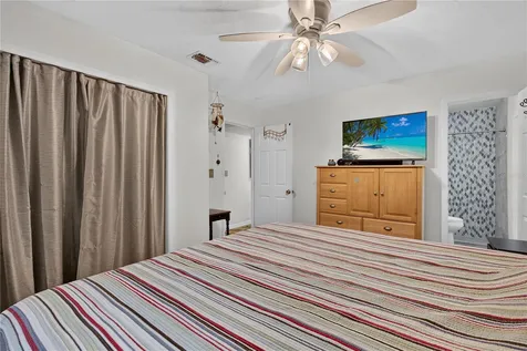 5010 Stolls Avenue Tampa FL 33615