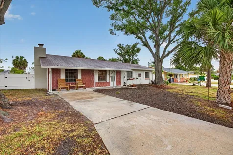 5010 Stolls Avenue Tampa FL 33615
