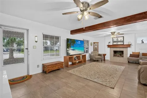 5010 Stolls Avenue Tampa FL 33615
