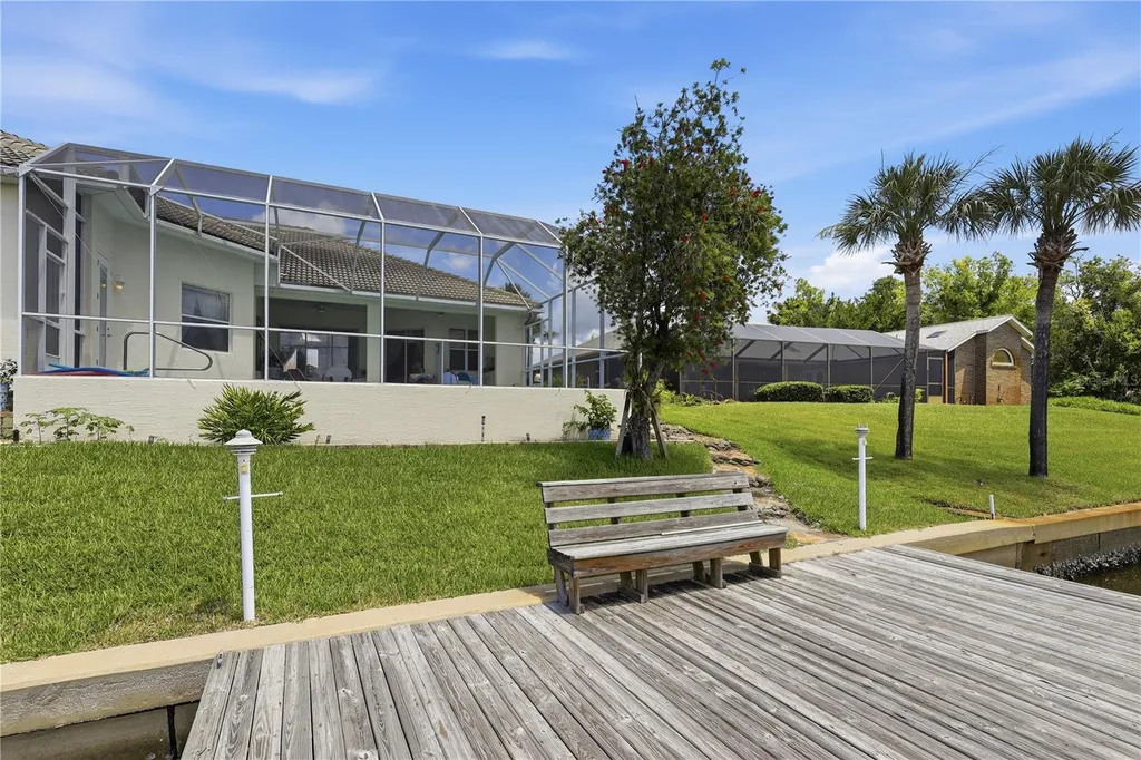 15 Fleming Court Palm Coast FL 32137