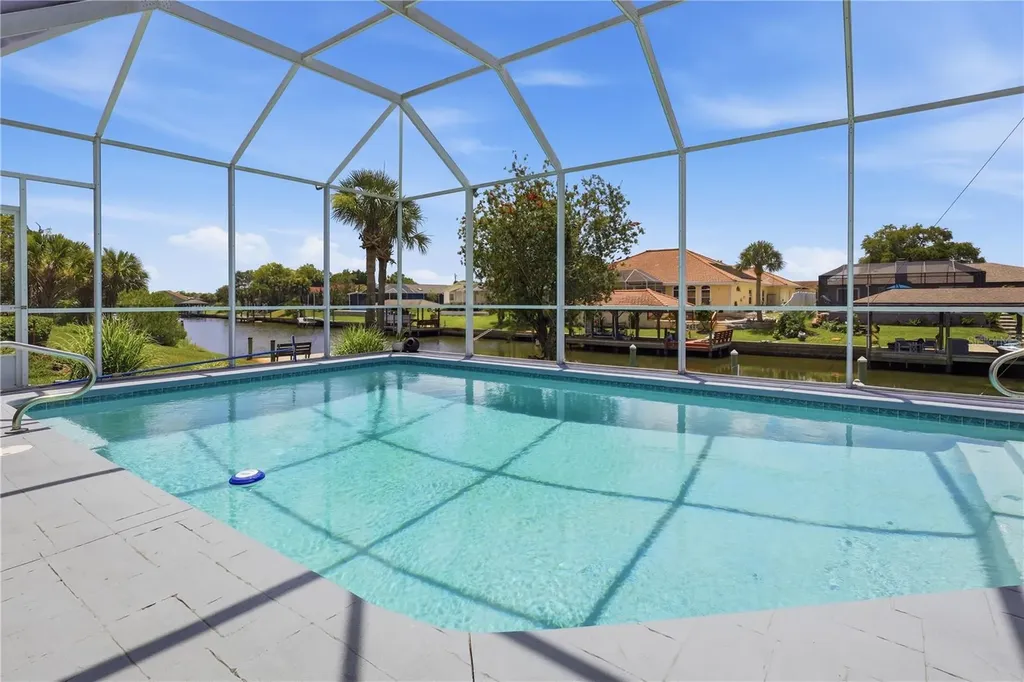 15 Fleming Court Palm Coast FL 32137