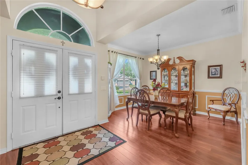 2219 Longmore Circle Valrico FL 33596