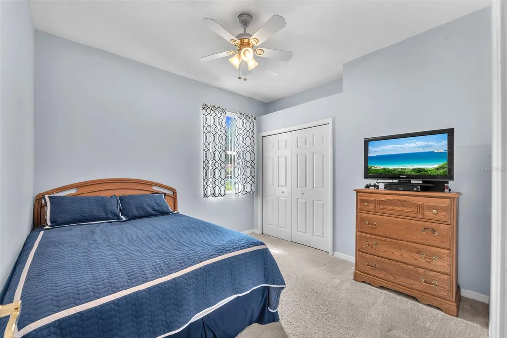2219 Longmore Circle Valrico FL 33596
