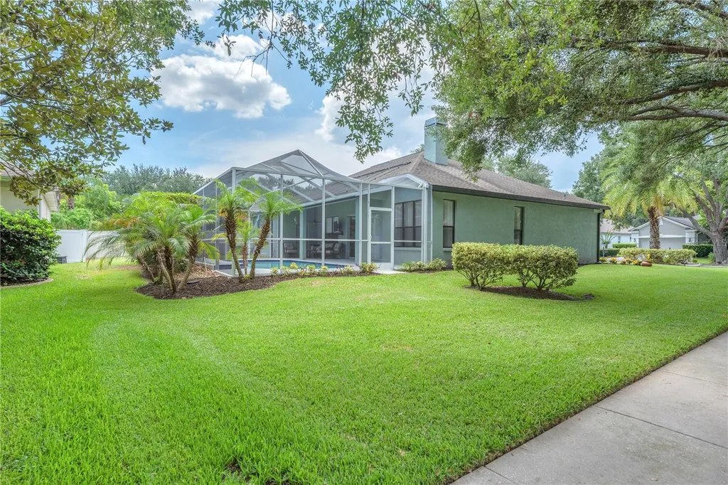 2219 Longmore Circle Valrico FL 33596