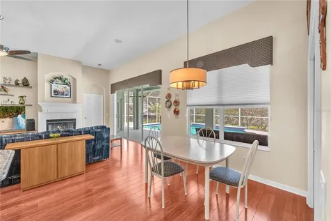 2219 Longmore Circle Valrico FL 33596
