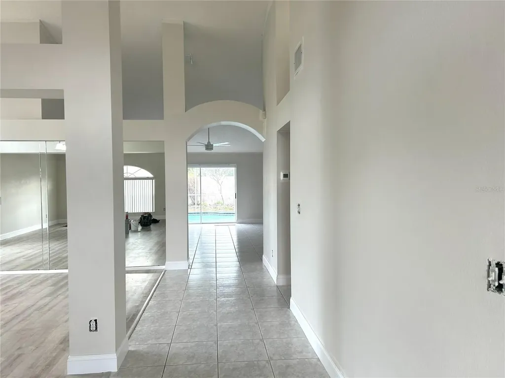 11417 Glenmont Drive Tampa FL 33635