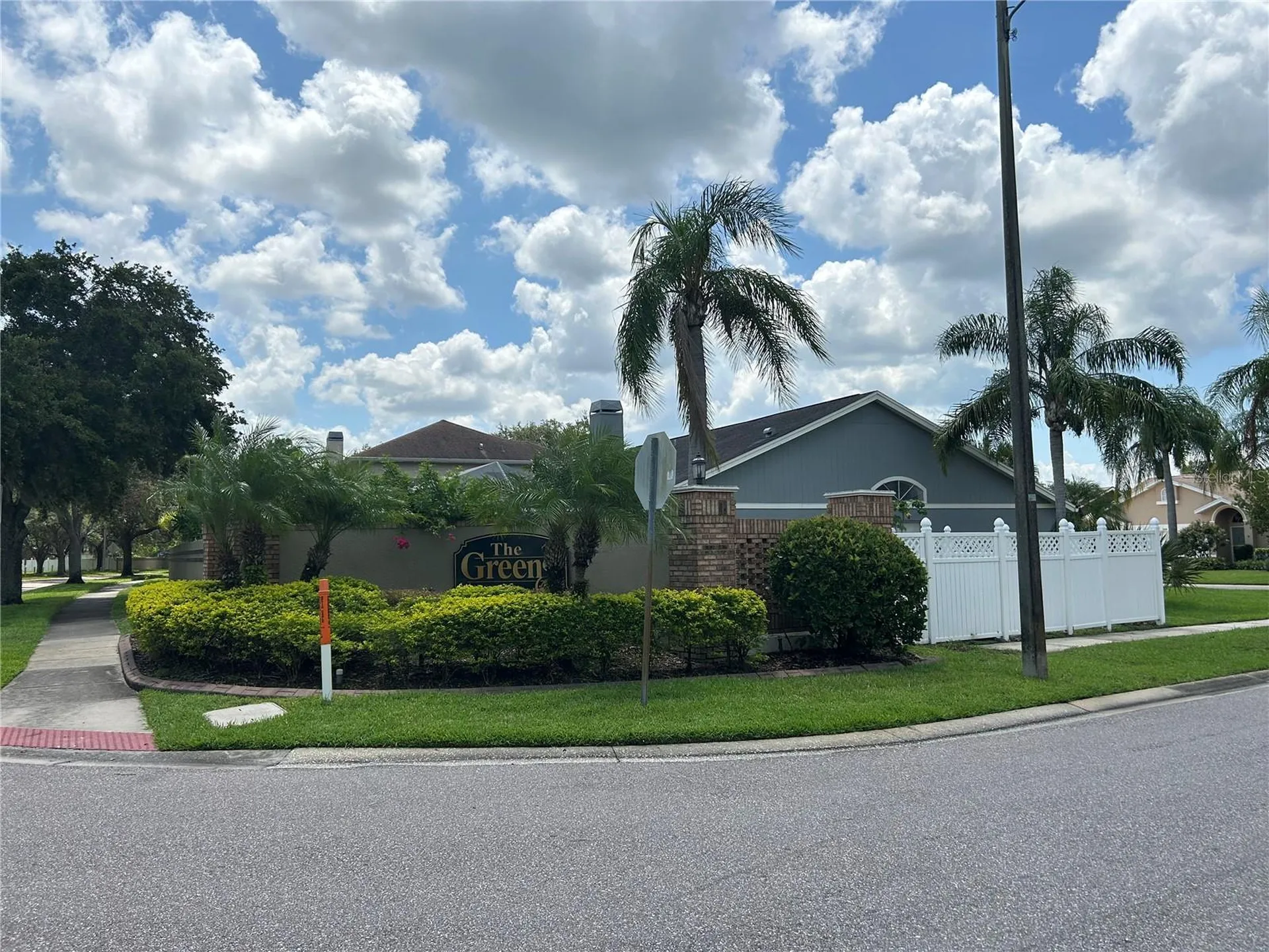 11417 Glenmont Drive Tampa FL 33635