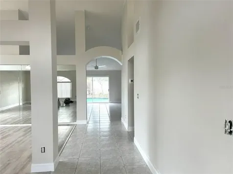 11417 Glenmont Drive Tampa FL 33635