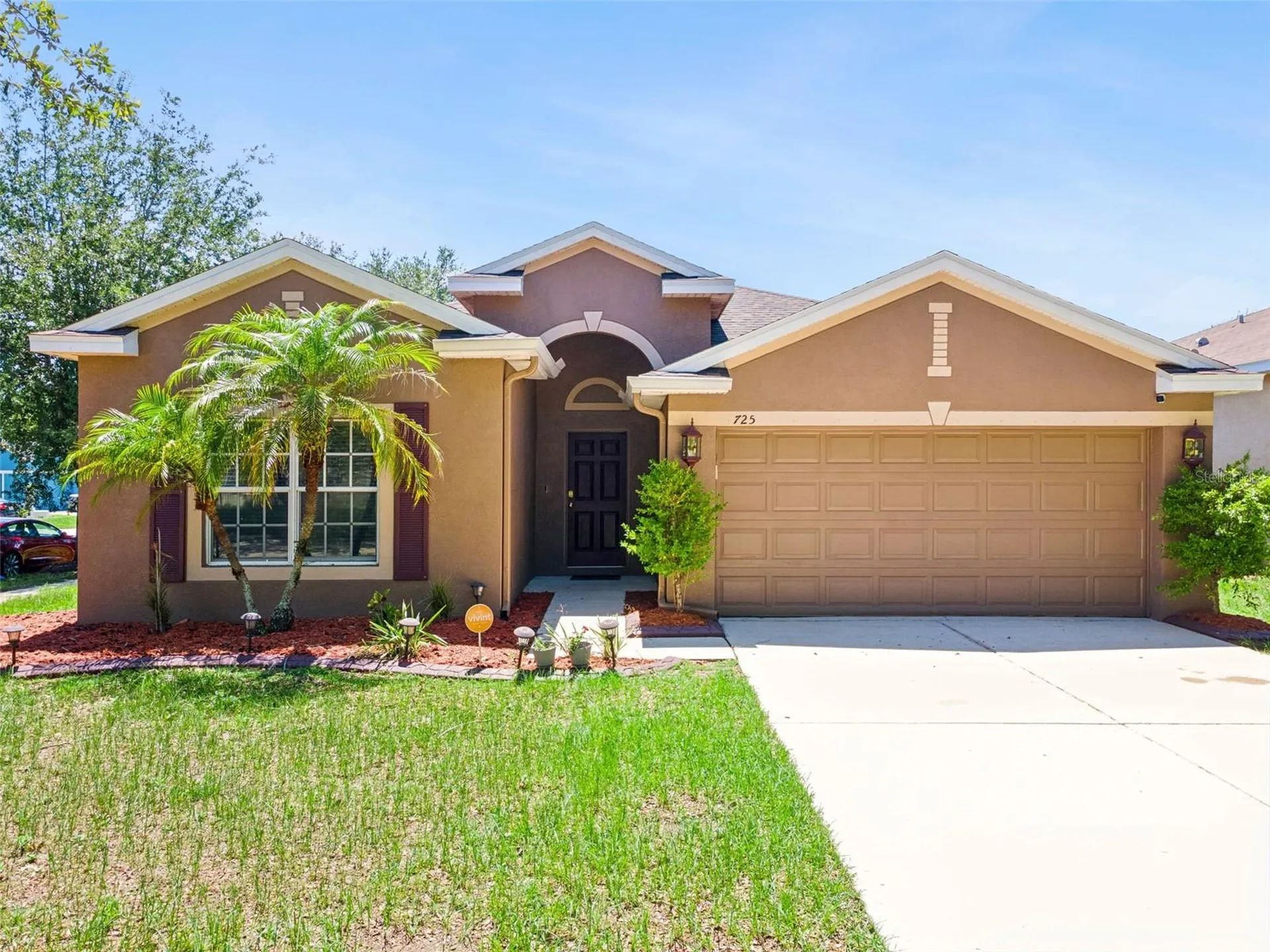 725 Star Pointe Drive Seffner FL 33584