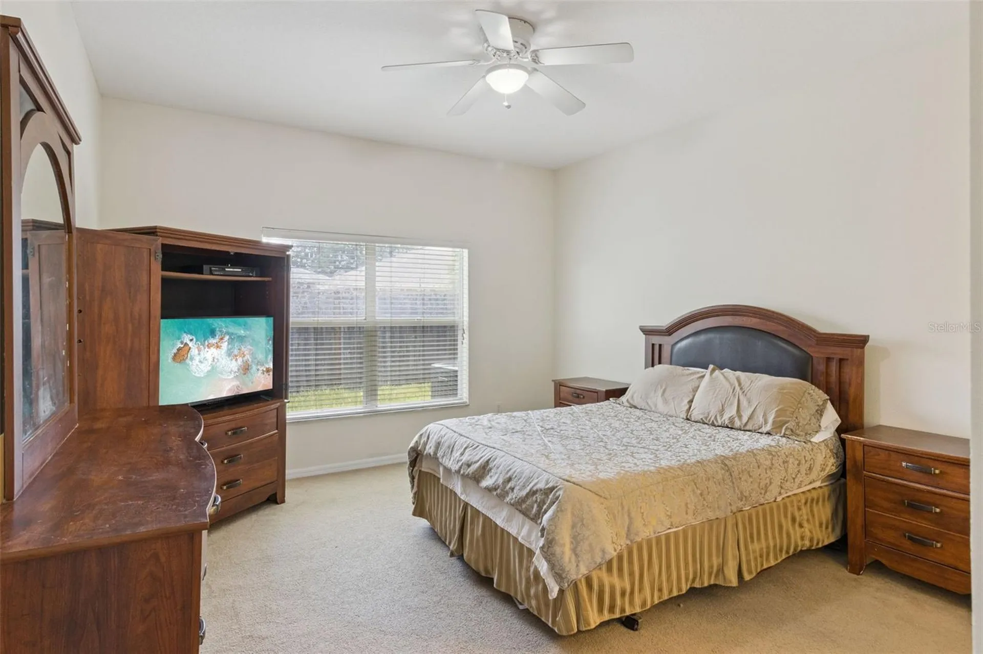 725 Star Pointe Drive Seffner FL 33584