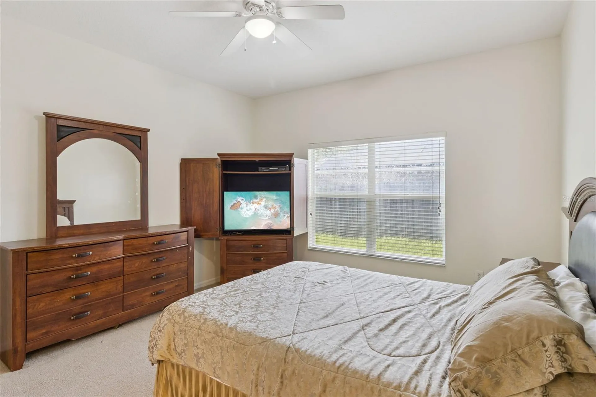 725 Star Pointe Drive Seffner FL 33584