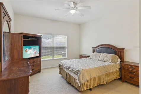 725 Star Pointe Drive Seffner FL 33584