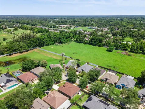 725 Star Pointe Drive Seffner FL 33584