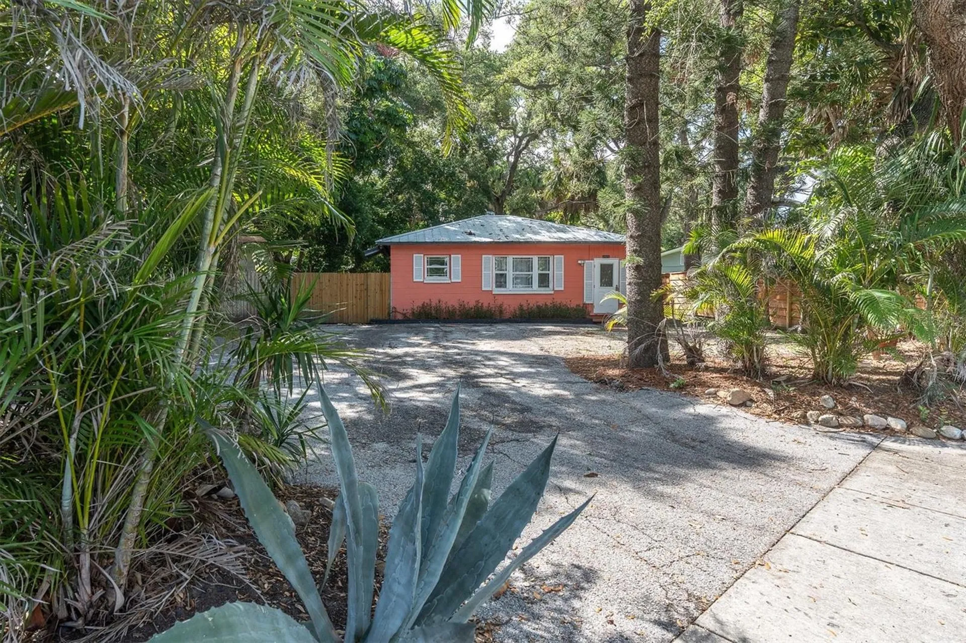 2925 Park Street N St Petersburg FL 33710